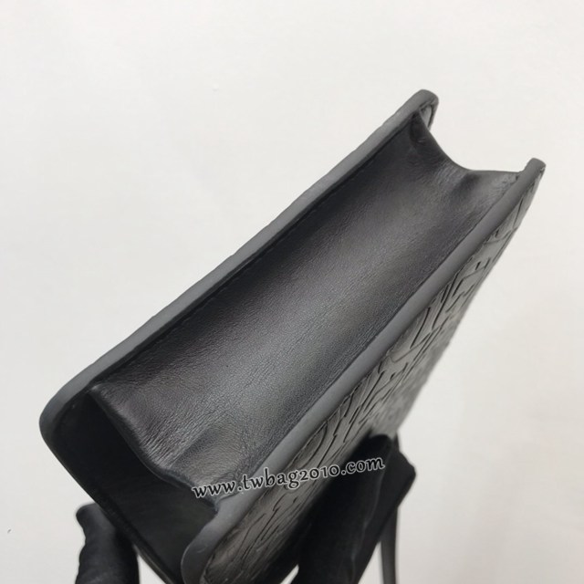 Burberry專門店新款Robin洛賓包 巴寶莉小斜跨手機包 yxb1281